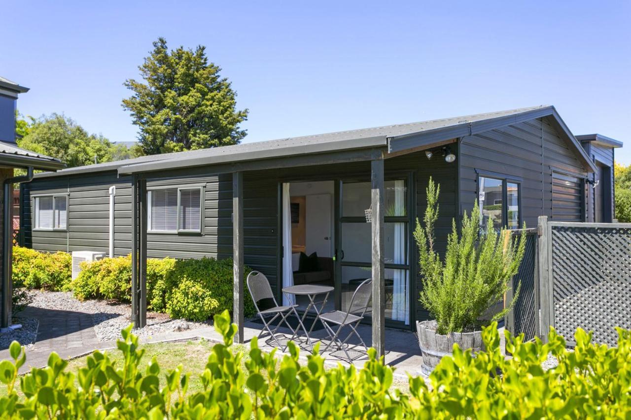 You Little Beauty - Wharewaka Beach Magic Taupo Exteriér fotografie